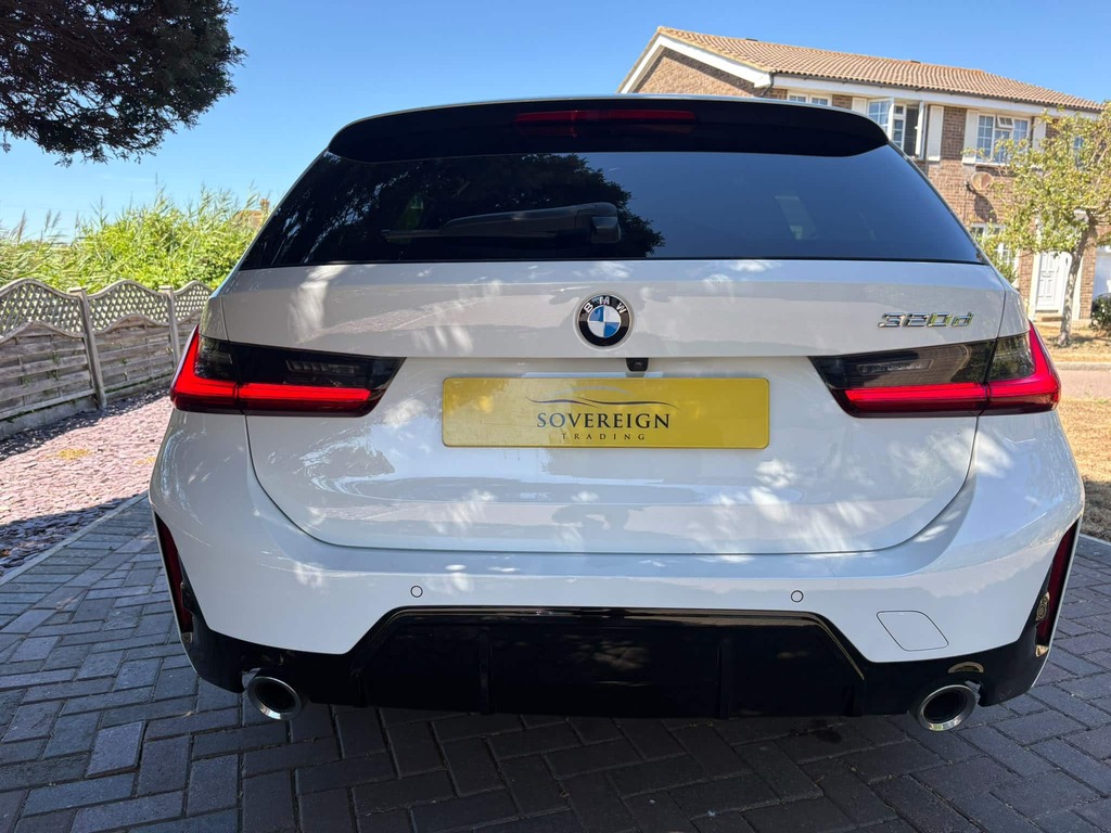 BMW 3 Series 2.0 320D Mht M White #5