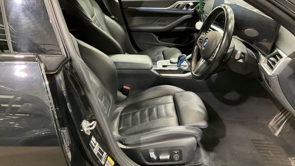 BMW i4 400Kw M50 83.9Kwh Black #10