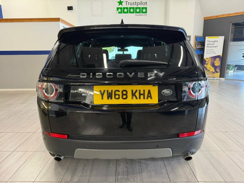 Land Rover Discovery Sport 2L Landmark YW68KHA Black #6