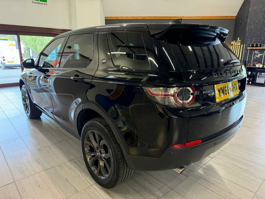 Land Rover Discovery Sport 2L Landmark YW68KHA Black #5