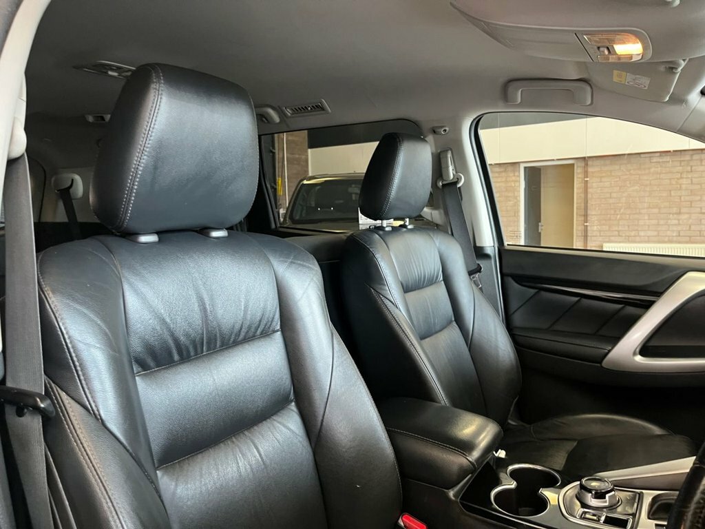 Mitsubishi Shogun Sport 2.4 Di-dc 4 4Wd Grey #8