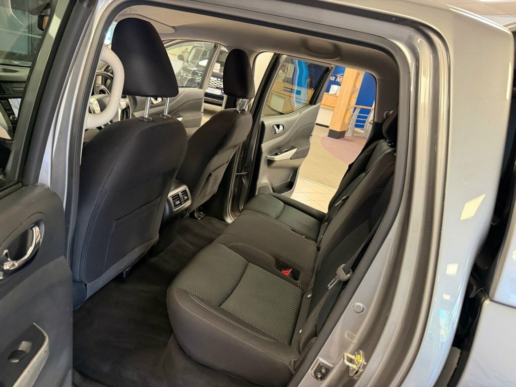 Nissan Navara Double Cab Pick Up Tekna 2.3Dci 190 Tt 4Wd #27
