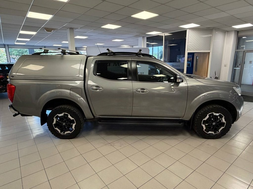 Nissan Navara Double Cab Pick Up Tekna 2.3Dci 190 Tt 4Wd #8