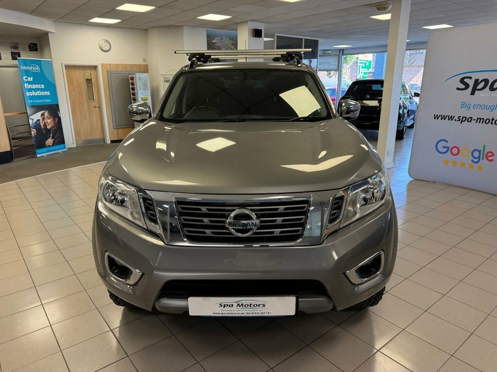 Nissan Navara 2.3L N-connecta Grey #2