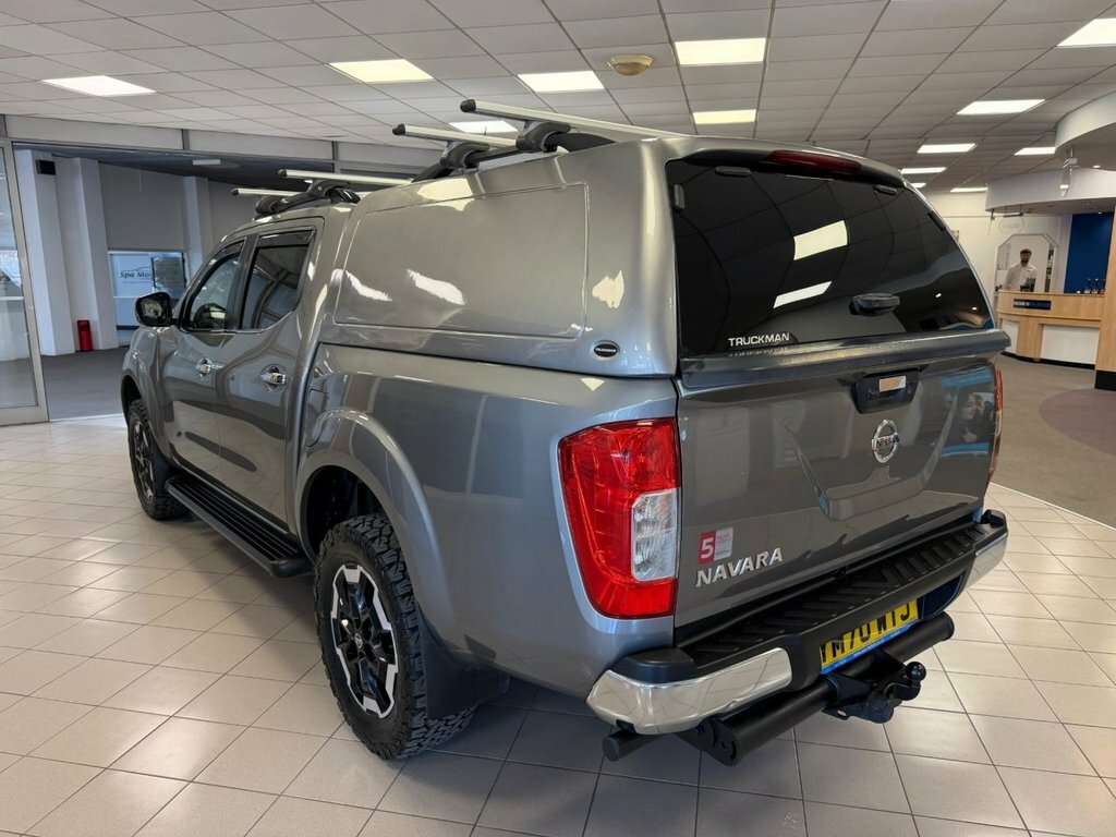 Nissan Navara 2.3L N-connecta Grey #5
