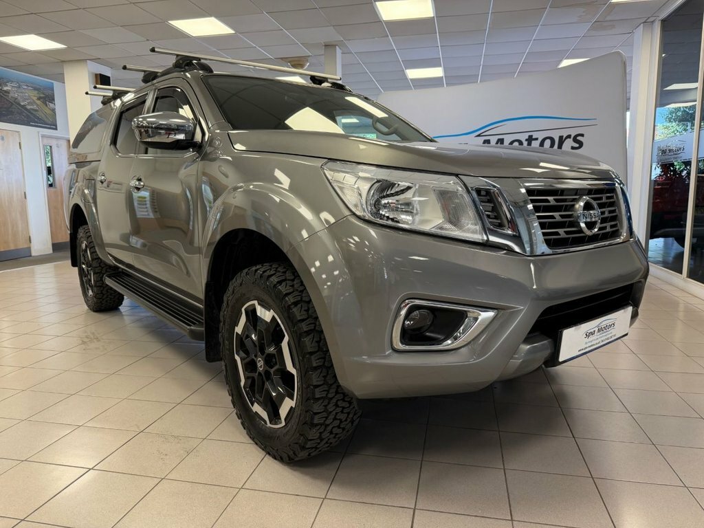 Nissan Navara 2.3L N-connecta Grey