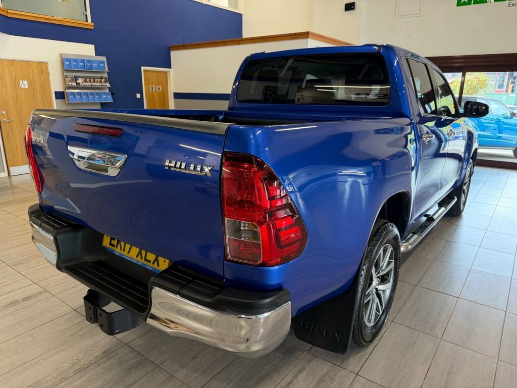Toyota HILUX 2.4 D-4d Invincible X 4Wd Euro 6 Tss, 3. Black #7