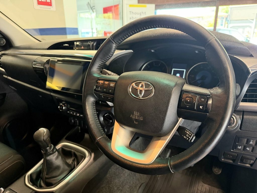 Toyota HILUX 2.4 D-4d Invincible X 4Wd Euro 6 Tss, 3. Black #10