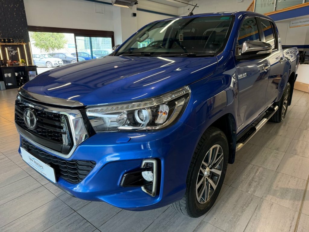 Toyota HILUX 2.4L Invincible Blue #3