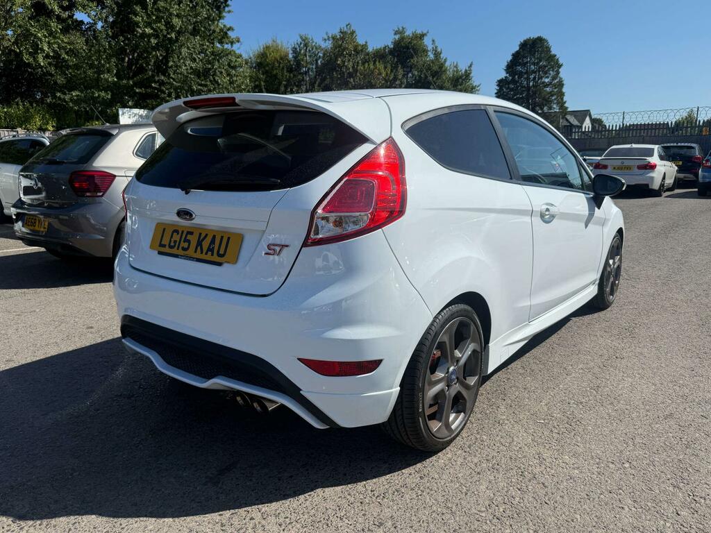 Ford Fiesta 1.6T Ecoboost St-2 Euro 5 White #4