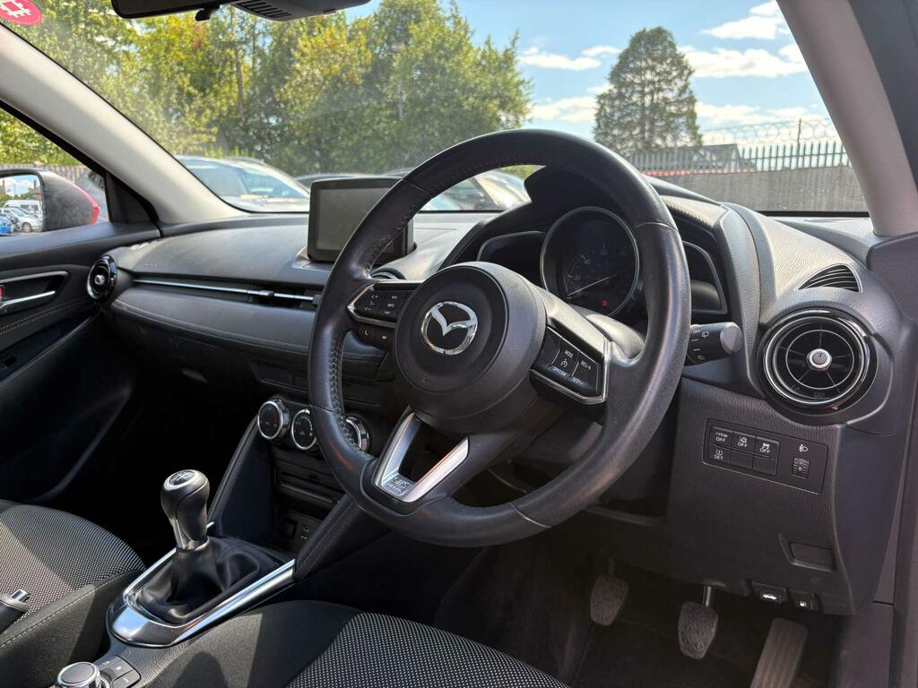 Mazda 2 Sport Nav Red #5
