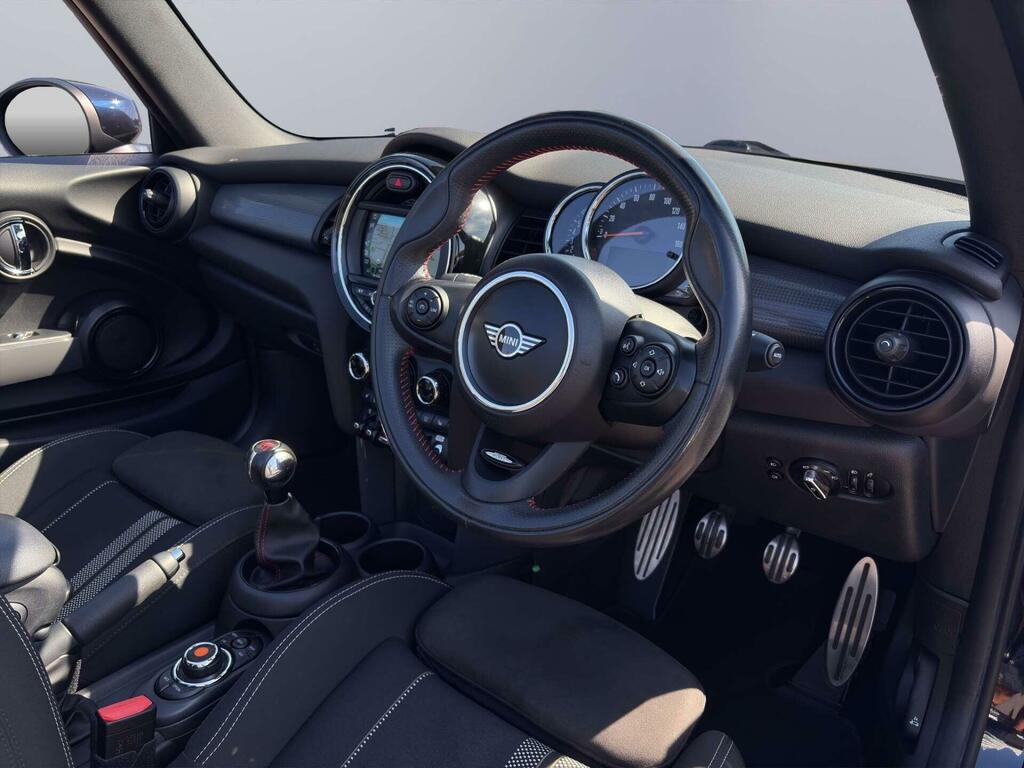 Mini Convertible 1.5 Cooper Sport Convertible Eur Black #9