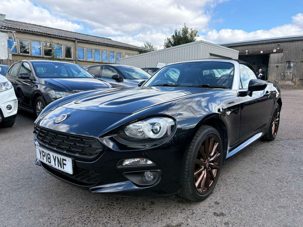 Fiat 124 Spider Lusso Black #2