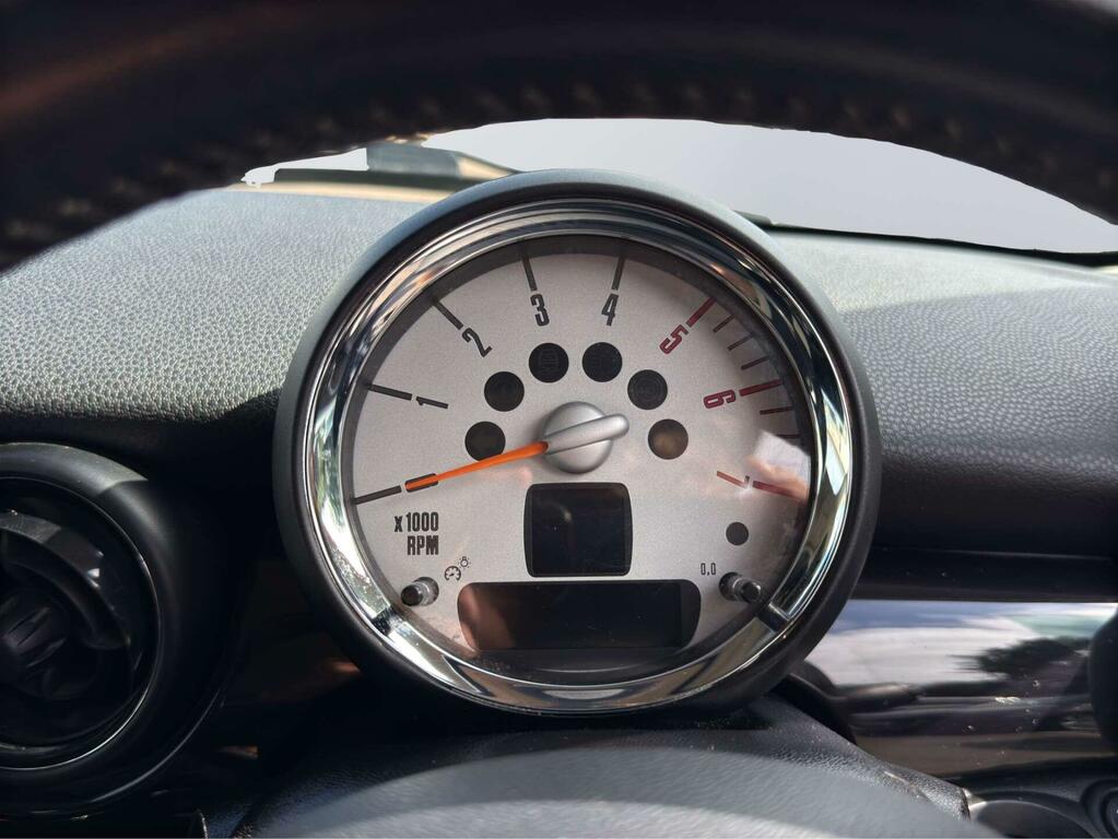Mini Clubman Cooper Clubman White #14