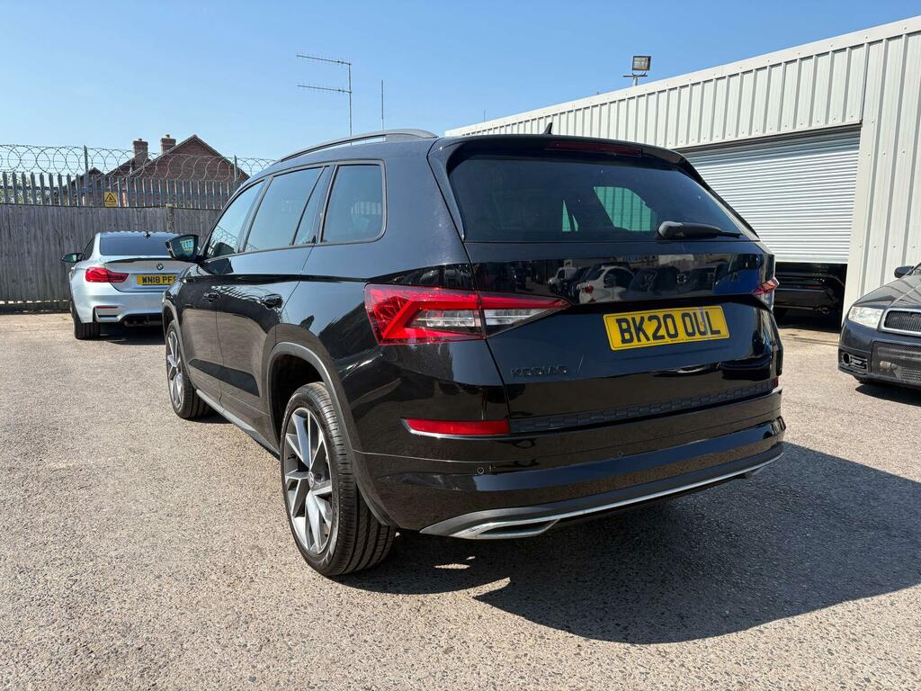 Skoda Kodiaq Sportline Black #2