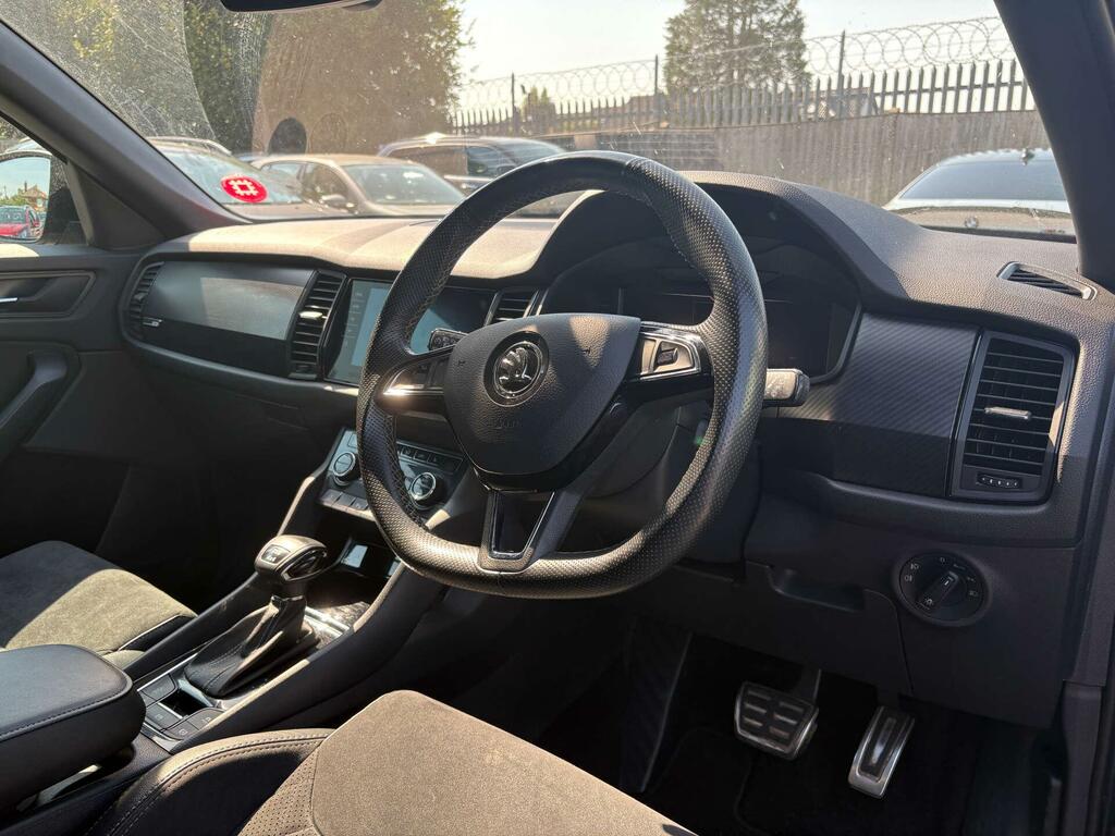 Skoda Kodiaq Sportline Black #4