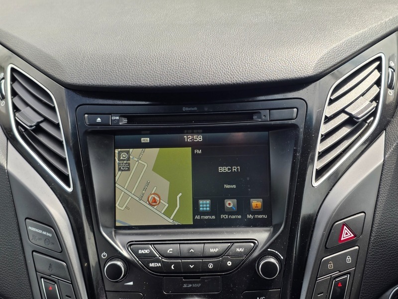 Hyundai I40 1.7 Crdi S Blue Drive 141Ps Tourer Silver #15