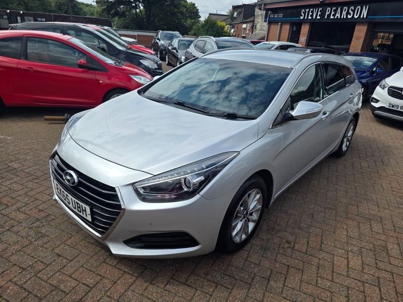 Hyundai I40 Crdi Se Nav Business Silver #3