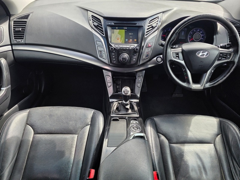 Hyundai I40 1.7 Crdi S Blue Drive 141Ps Tourer Silver #14