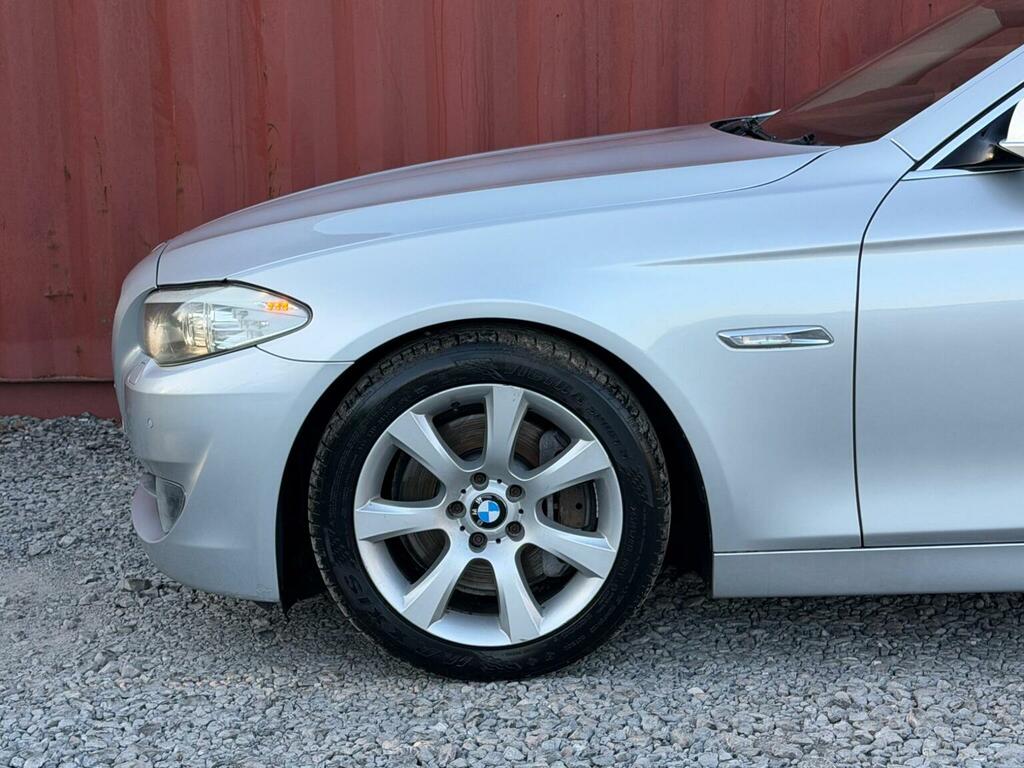 BMW 5 Series Saloon 2.0 520D Se Steptronic Euro 5 201010 Silver #14