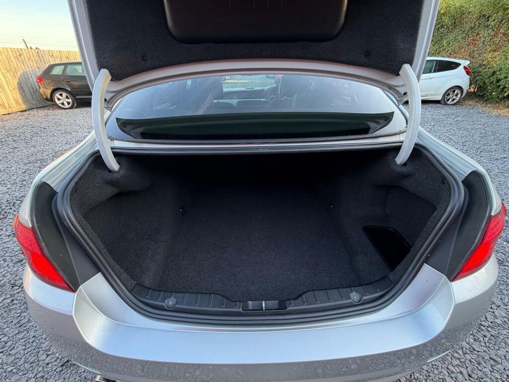 BMW 5 Series Saloon 2.0 520D Se Steptronic Euro 5 201010 Silver #59