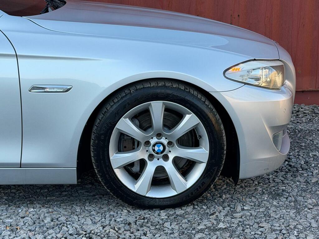 BMW 5 Series Saloon 2.0 520D Se Steptronic Euro 5 201010 Silver #31