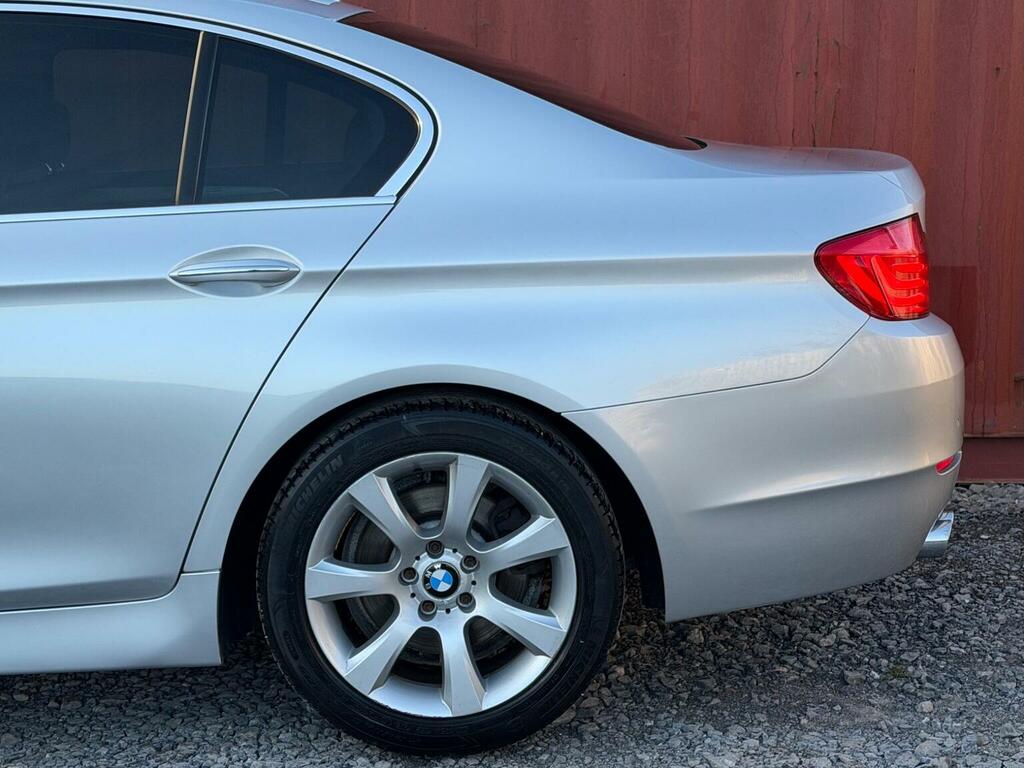 BMW 5 Series Saloon 2.0 520D Se Steptronic Euro 5 201010 Silver #16