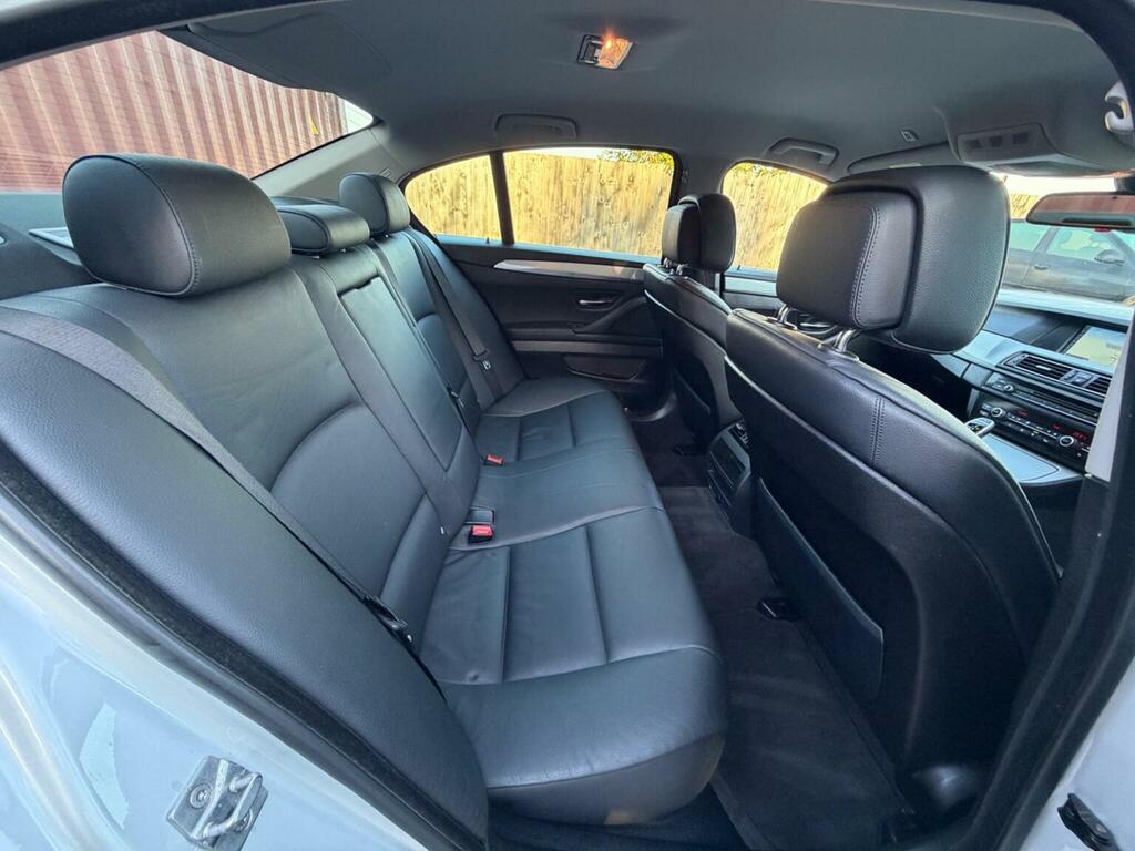BMW 5 Series Saloon 2.0 520D Se Steptronic Euro 5 201010 Silver #56