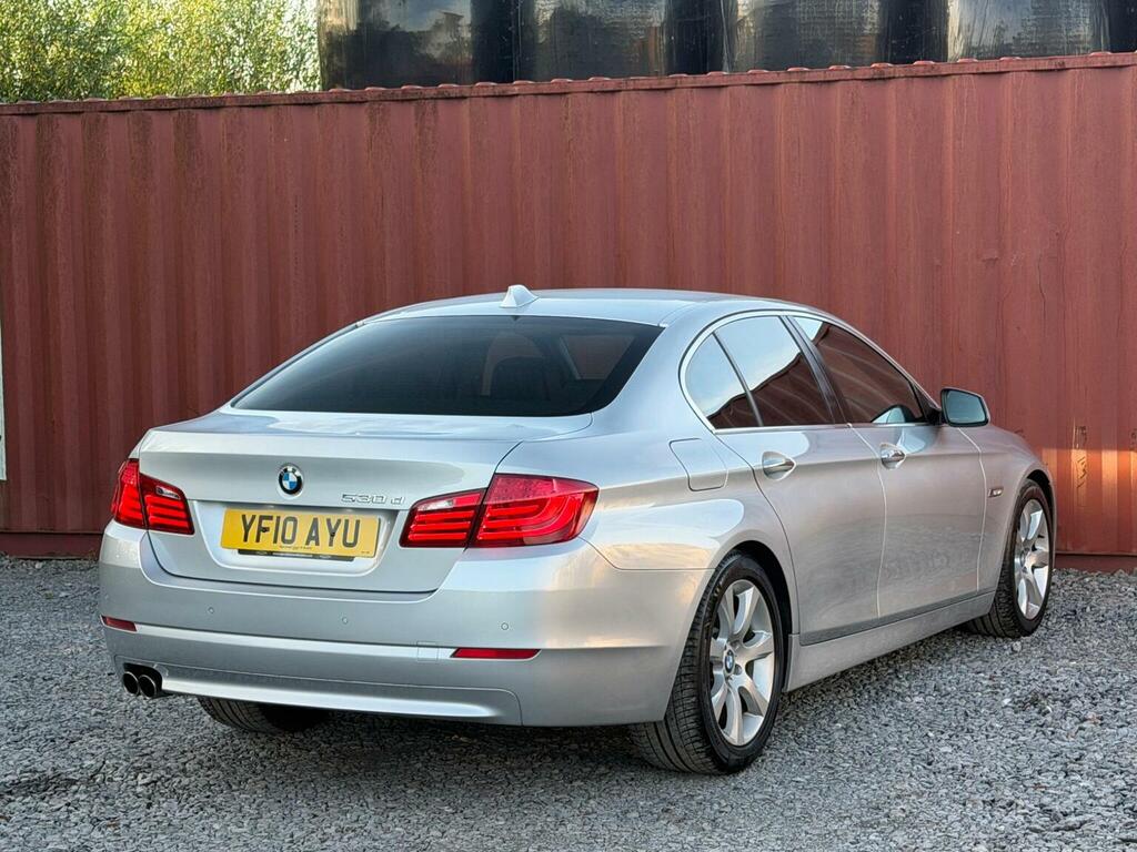 BMW 5 Series Saloon 2.0 520D Se Steptronic Euro 5 201010 Silver #26