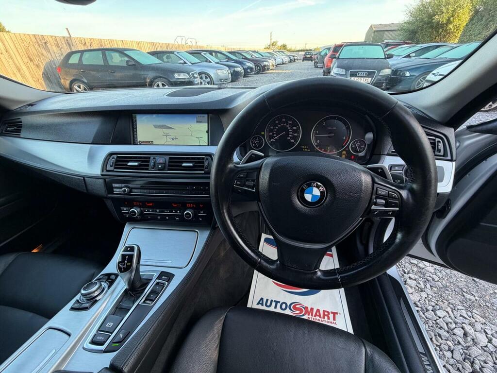 BMW 5 Series Saloon 2.0 520D Se Steptronic Euro 5 201010 Silver #38