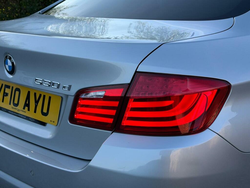 BMW 5 Series Saloon 2.0 520D Se Steptronic Euro 5 201010 Silver #23