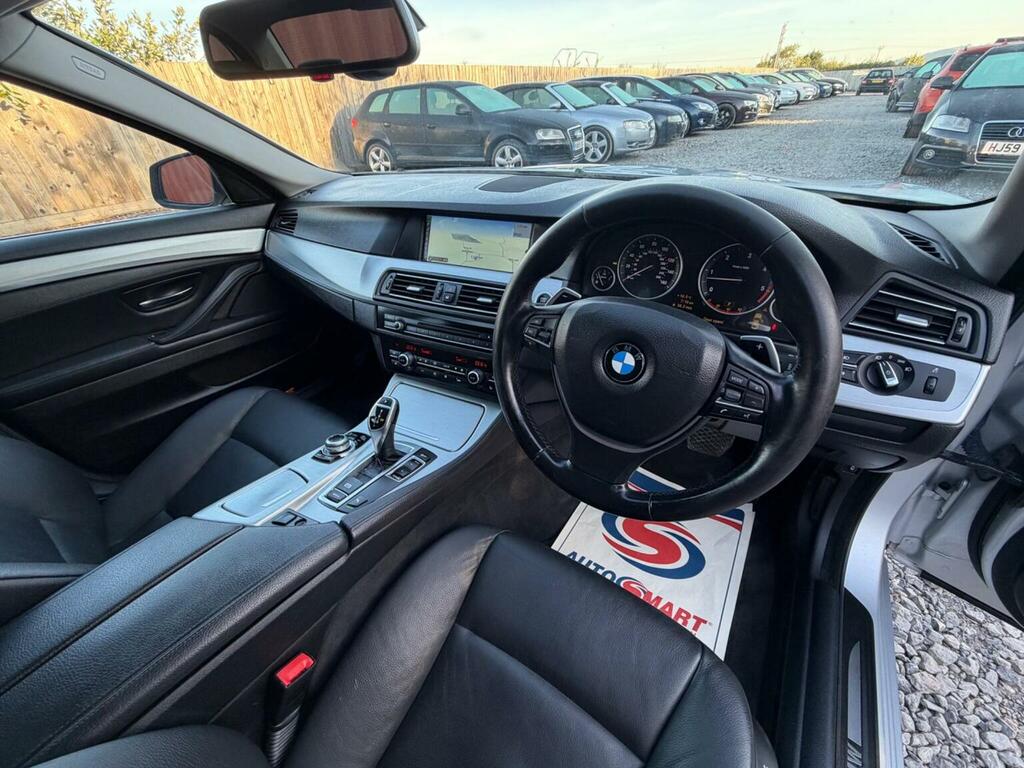 BMW 5 Series Saloon 2.0 520D Se Steptronic Euro 5 201010 Silver #37