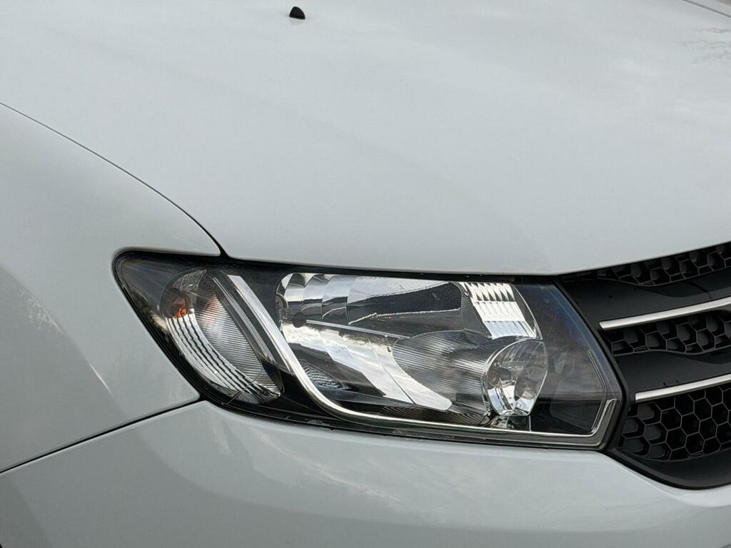 Dacia Logan 0.9 Tce Laureate Euro 6 Ss White #6