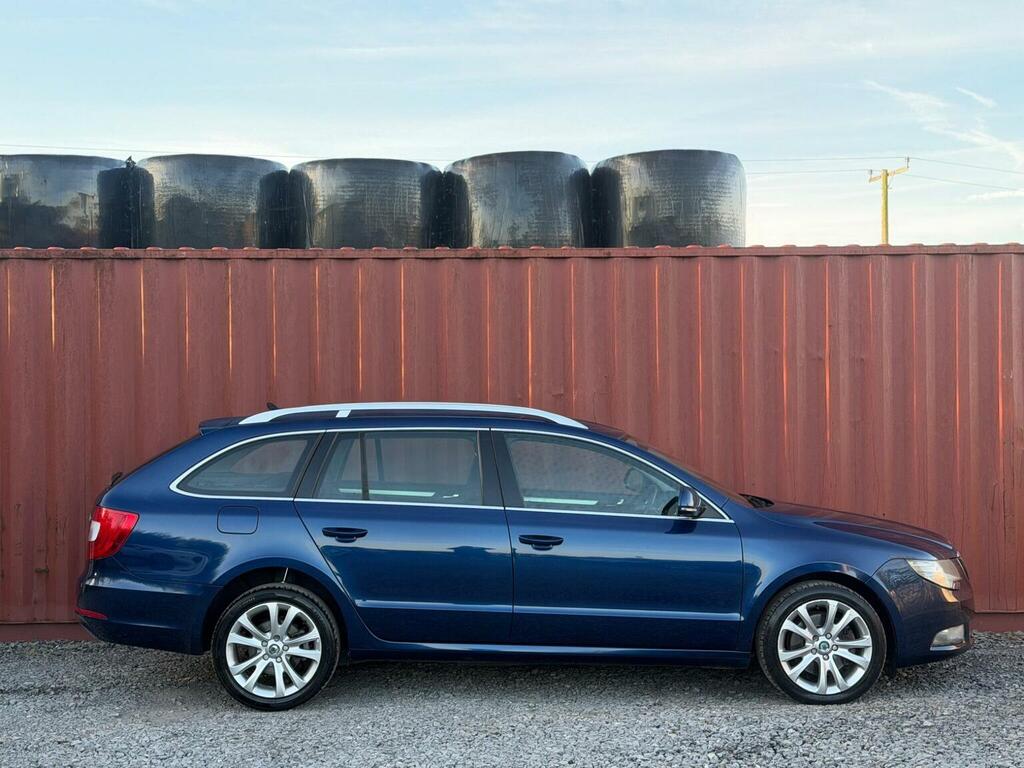 Skoda Superb Estate 2.0 Tdi Elegance Dsg Euro 5 201010 Grey #28