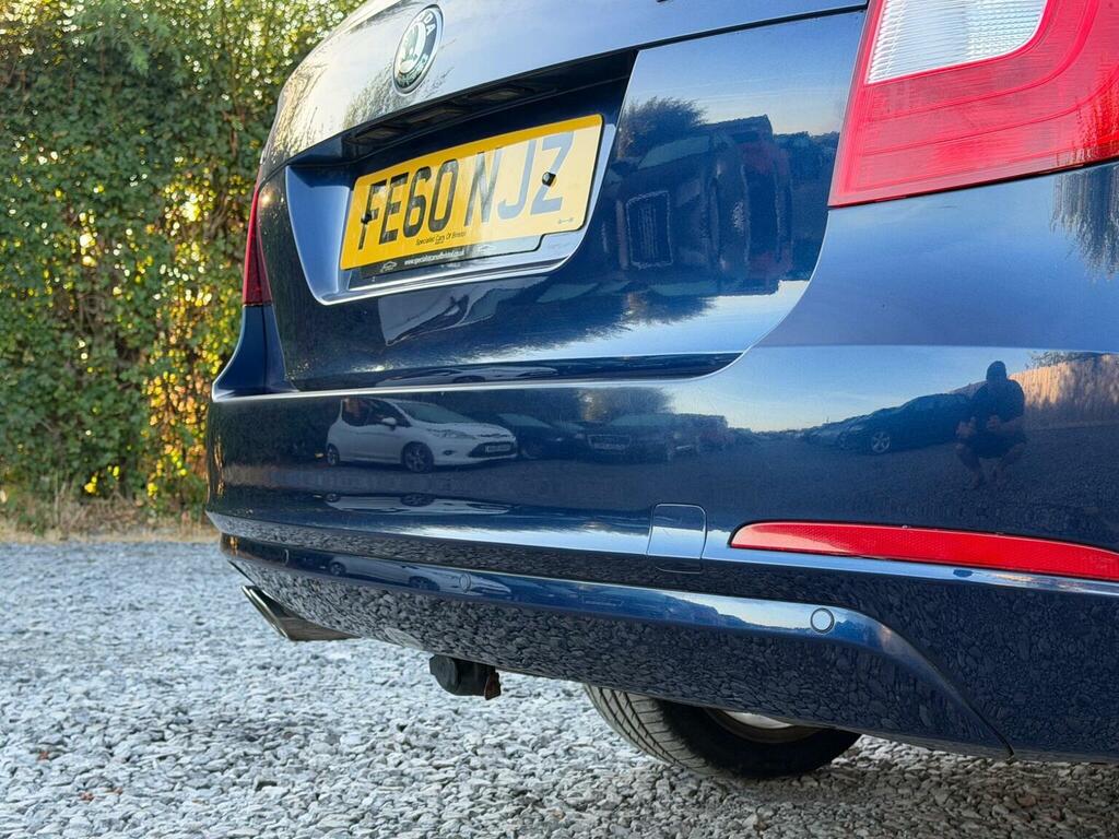 Skoda Superb Estate 2.0 Tdi Elegance Dsg Euro 5 201010 Grey #24