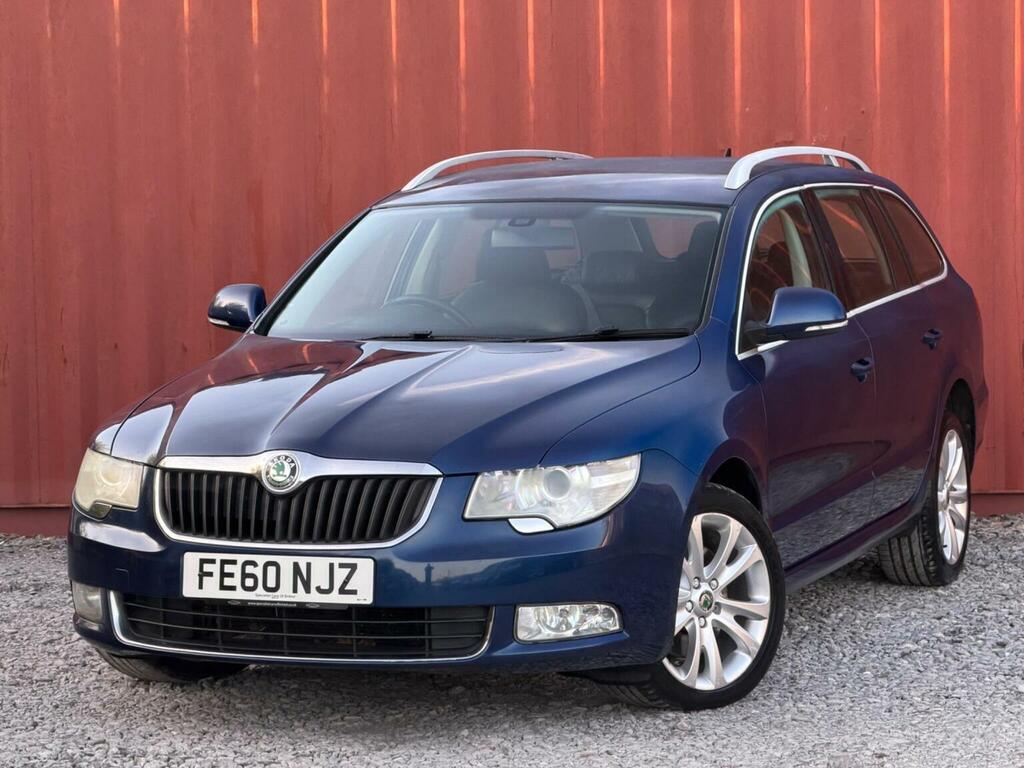 Skoda Superb Estate 2.0 Tdi Elegance Dsg Euro 5 201010 Grey #1