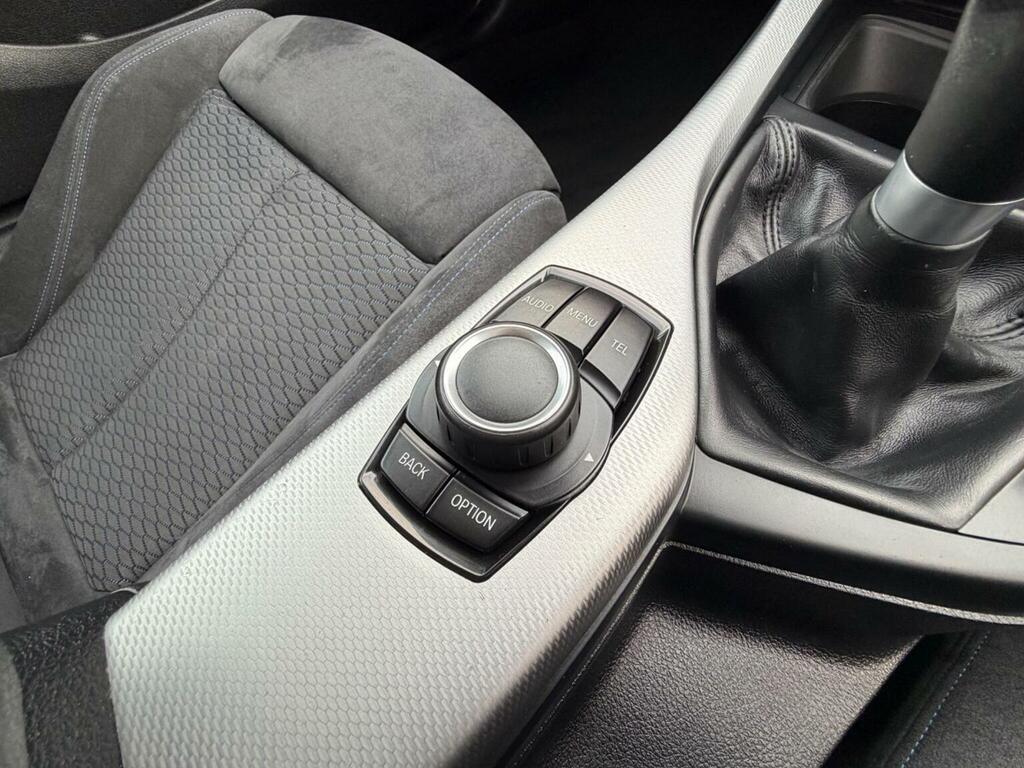 BMW 2 Series 2.0 220D Sport Euro 6 Ss Silver #61