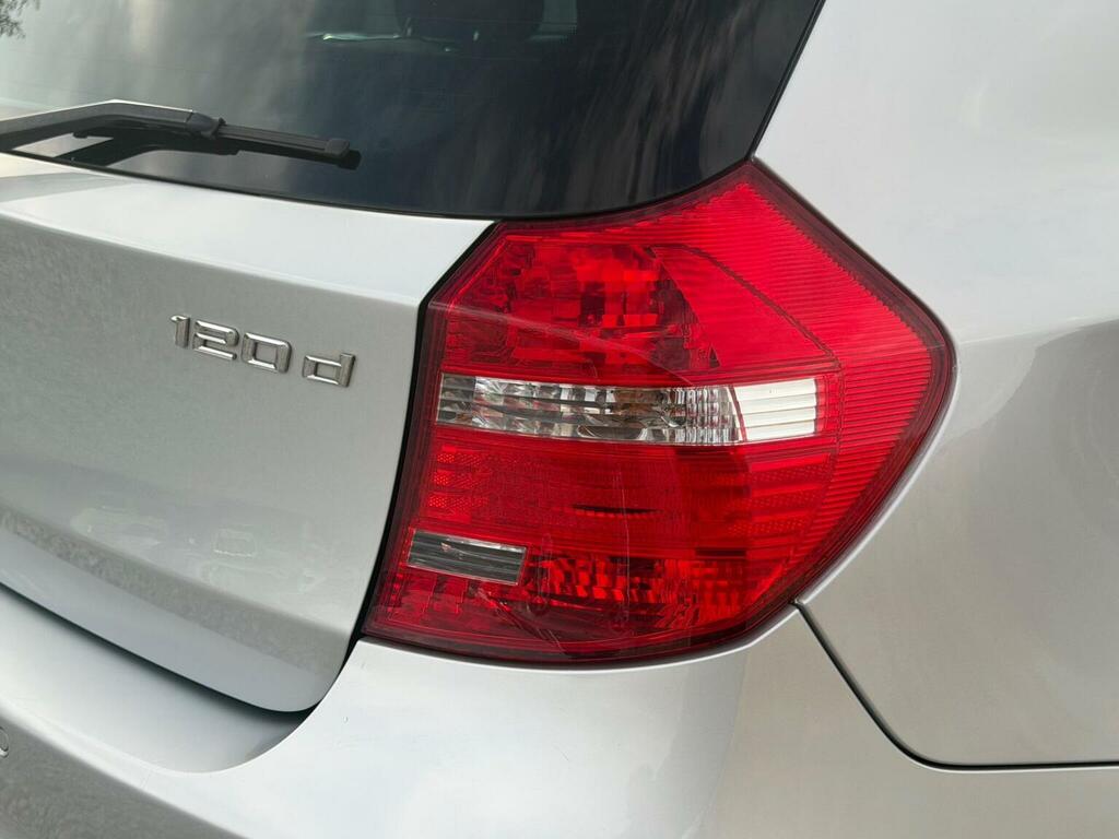 BMW 1 Series 1.6L 116I Se 135 Bhp Red #22