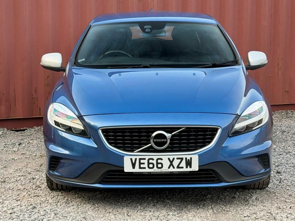Volvo V40 2.0 T2 R-design Nav Plus Euro 6 Ss VE66XZW Blue #4