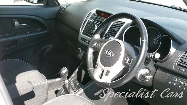 Kia Venga 1.4 2 Mpv Euro 6 Ss 89 Bhp White #4