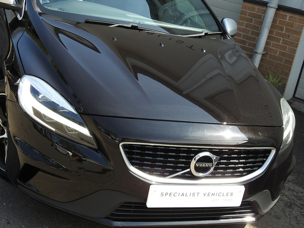 Volvo V40 T2 R-design Nav Plus Black #6