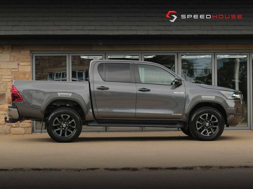 Toyota HILUX Invincible X Grey #6