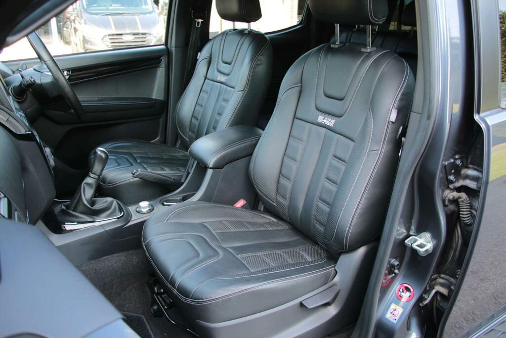 Isuzu D-Max 1.9 D-max Blade 4Wd Grey #2
