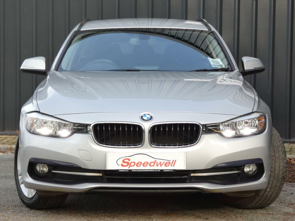 BMW 3 Series 2.0 320D Sport Touring Xdrive Euro 6 Ss WJ65RVX Silver #4