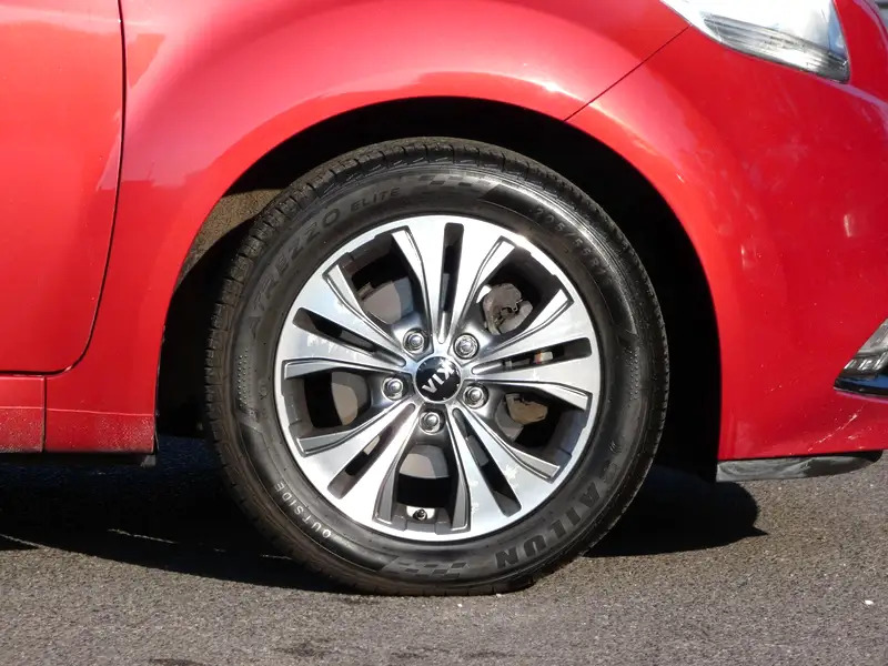 Kia Venga 1.6 3 Euro 6 Ss Red #6