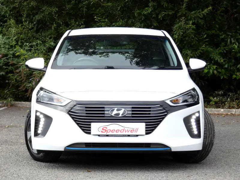 Hyundai Ioniq 1.6 H-gdi Premium Dct Euro 6 Ss YP19YHD White