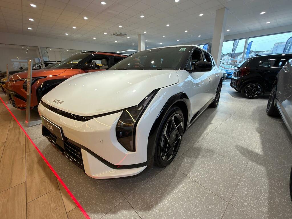 Kia EV4 81.4Kwh Gt-line White #2
