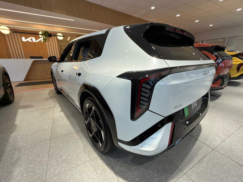 Kia EV4 81.4Kwh Gt-line White #3