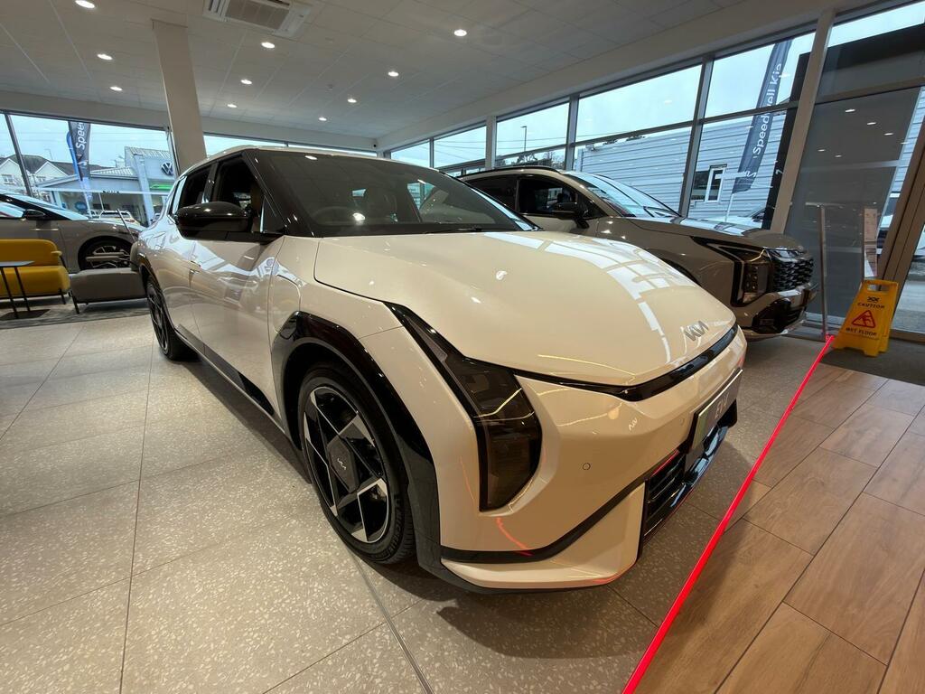 Kia EV4 81.4Kwh Gt-line White