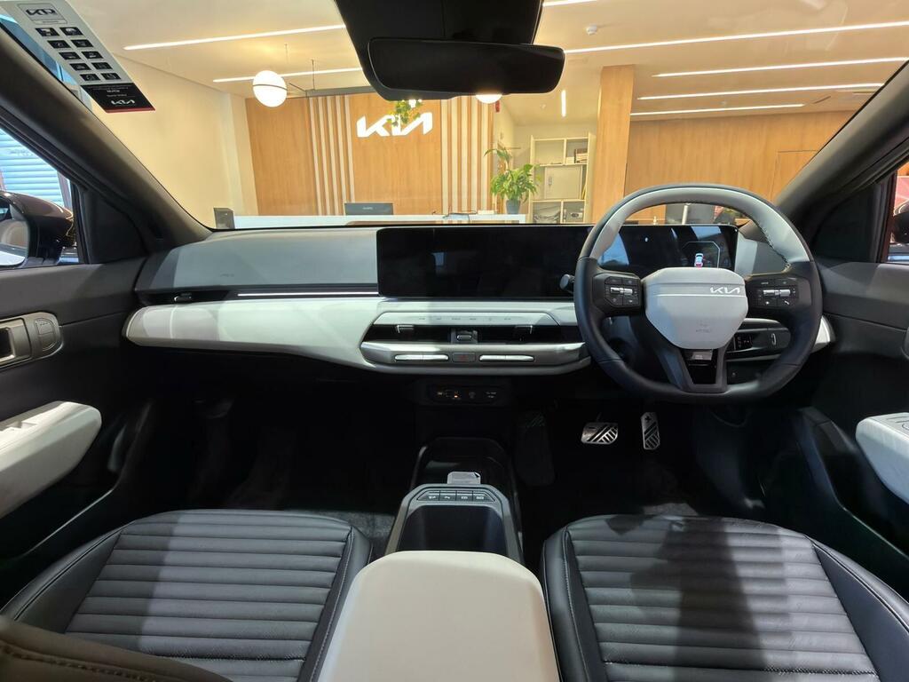 Kia EV4 81.4Kwh Gt-line White #6